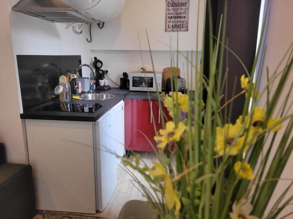 Residence Le 09 Uzerche Bagian luar foto